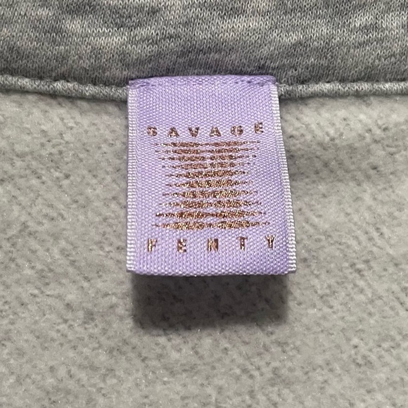 SAVAGE X FENTY-Gray Button-Up Oversized Shirt/Sweater Size M - Picture 4 of 5